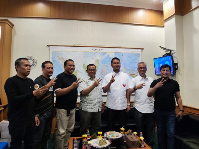 					Pakar Keuangan Negara Bastian Lubis Dukung Seto di Pilwalkot Makassar