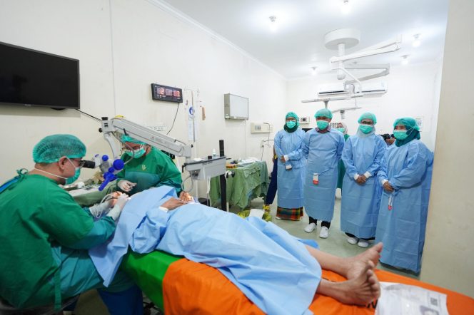 					Prof Zudan Apresiasi Operasi Katarak Gratis RSUD Haji Makassar di HUT Sulsel ke-355