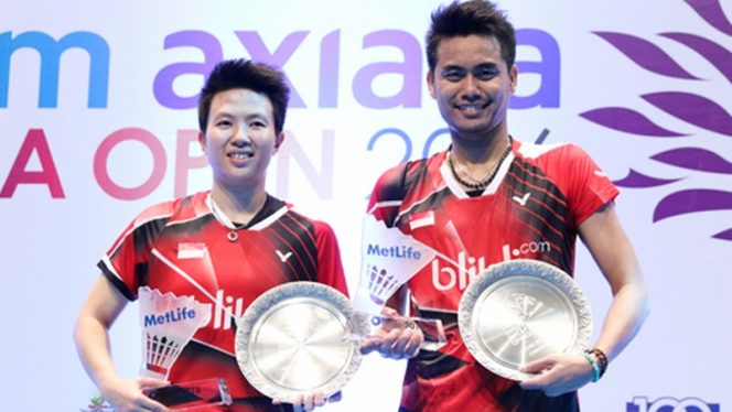 					Pasangan Legenda Bulutangkis Indonesia Tantowi Yahya (Owi) - Liliana Natsir (Butet) (dok.)