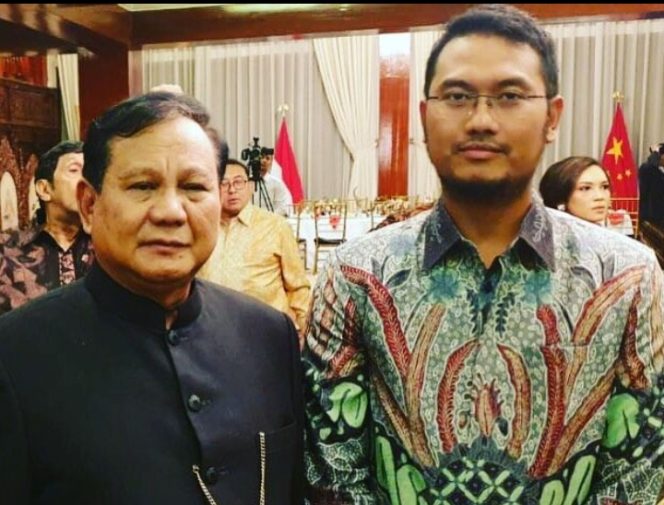 					Prabowo Siapkan Makan Siang Gratis, Seto Padukan dengan Seragam Sekolah Gratis