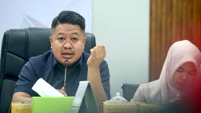 					Ketua Fraksi NasDem Ari Ashari Ngamuk saat Rapat Banggar: Pemkot Harus Ambil Alih Fasum-Fasos di Tanjung Bunga
