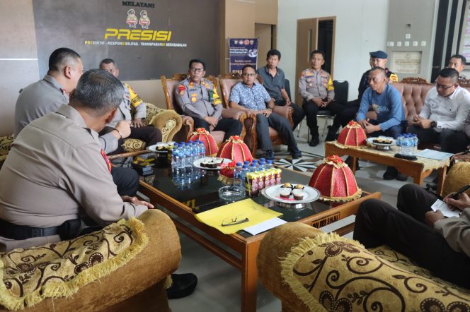 					Rapat Koordinasi Bahas Strategi Pengamanan Debat Pilkada Sinjai. (dok: ist/ humas)