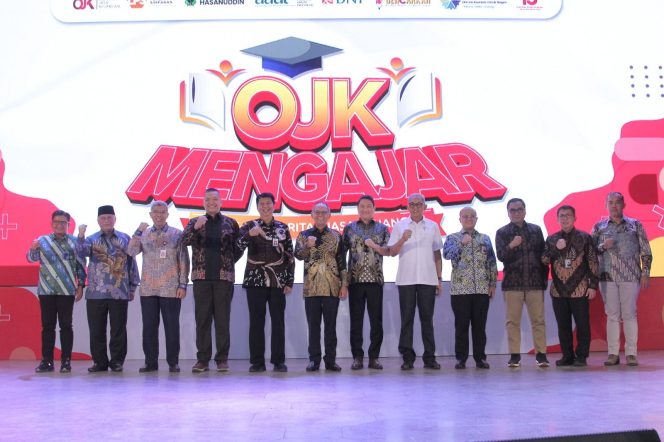 					OJK Literasi Mahasiswa Unhas Pahami Layanan Persuransian dan Dana Pensiun