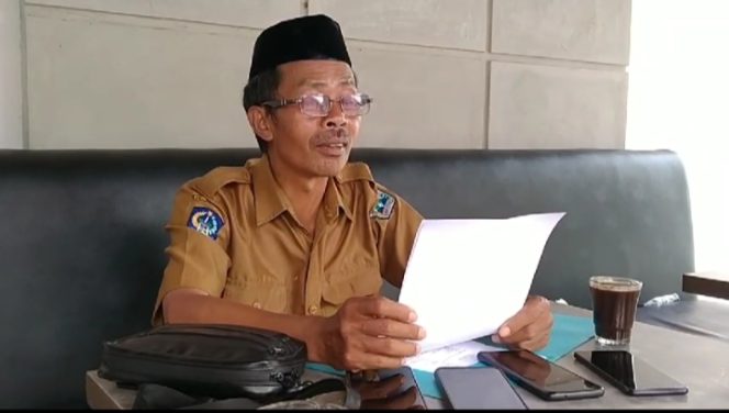 					Sekretaris Desa Bonto Lojong, Muhammad Aris. (dok: ist)