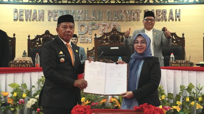 					Penetapan APBD Tahun 2025 Antara Pemkab dan DPRD Bulukumba. (Dok: Ist/ Humas)