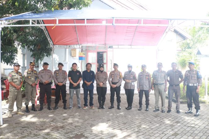 					Perayaan Natal di Bulukumba Dikawal Puluhan Polisi