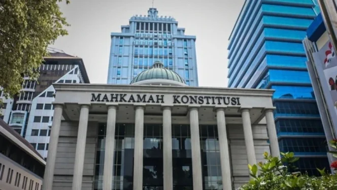 					Kantor Mahkamah Konstitusi. (Foto: Suwitno/ NU Online)