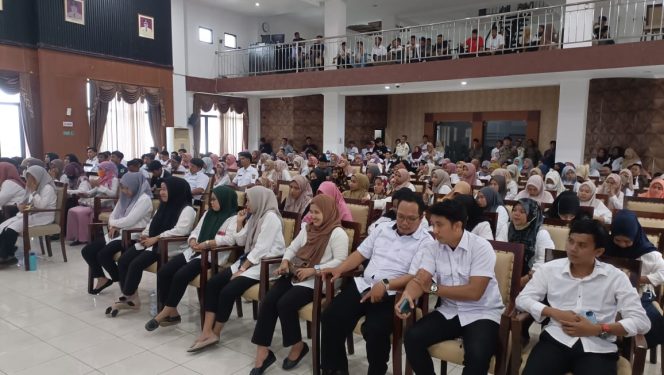 					Ratusan Pegawai Non ASN Pemkab Sinjai saat Berdialog dengan Pj. Bupati. (Foto: Ist)
