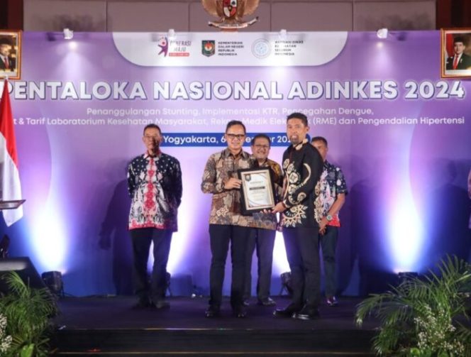 					Kota Makassar Raih Penghargaan Implementasi KTR, Arwin: Semoga Jadi Motivasi Semua Perangkat Daerah