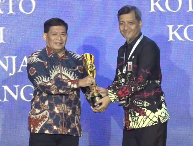 					Pemkot Makassar Raih Predikat Kota Terinovatif di Ajang IGA 2024