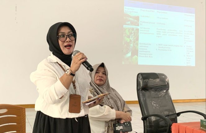 					Kepala Bidang Pengembangan Ketenagakerjaan Disnakertrans Sulsel Nur Eni Yahya (foto. berita.news_Andi Khaerul)