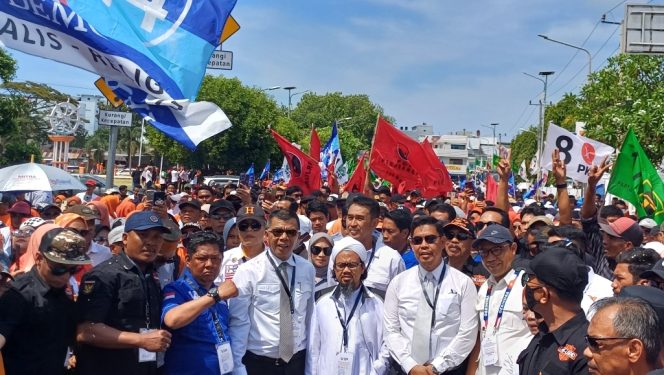 					Pendaftaran Pasangan Calon Andi Muchtar Ali Yusuf-Andi Edy Manaf di KPU Bulukumba. (Foto: Ist/ Tim Media Harapan Baru)