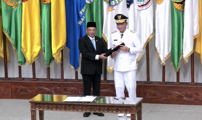 					Mendagri Lantik Prof Fadjri Djufry Jabat Pj Gubernur Sulsel