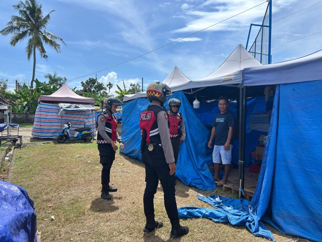 					Patroli Dialogis Personel Satuan Samapta Polres Sinjai di Siang Hari. (Foto: Ist/ Humas)