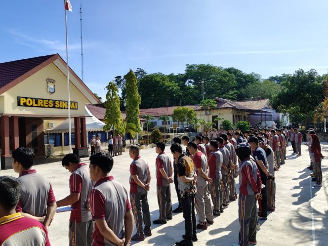 					Korvei dan Persiapan Arena Drag Bike Kapolres Cup. (Foto: Ist/ Humas)