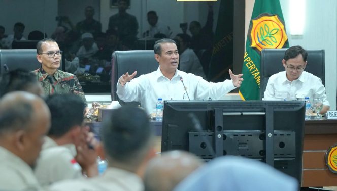 					Menteri Pertanian (Mentan) RI Andi Amran Sulaiman tetapkan kenaikan harga singkong (dok.)
