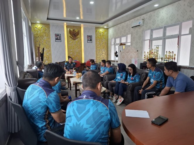 					Kalapas Makassar Briefing bersama jajaran Pejabat Struktural. (Foto: Ist/ Humas)