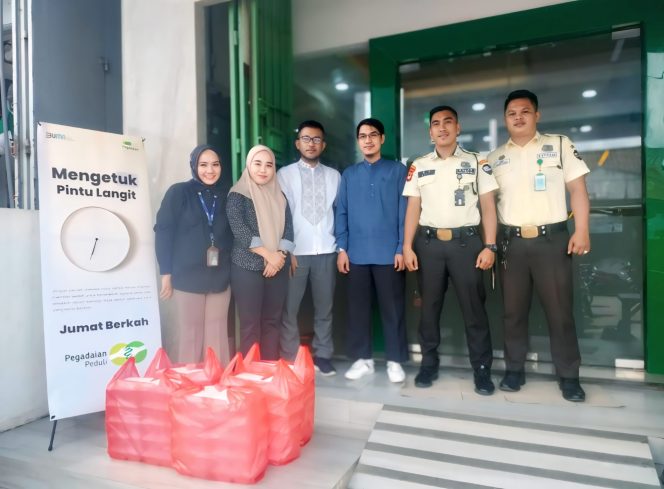 					Program “Mengetuk Pintu Langit”, Pegadaian Kanwil Makassar Berbagi