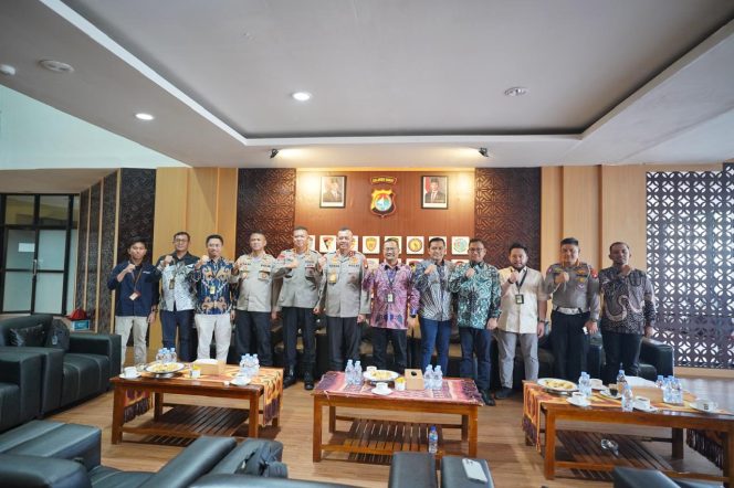 					Perkuat Sinergi, Pertamina Patra Niaga Sulawesi Audiensi dengan Kapolda Sulbar