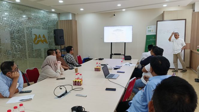 					Rapat Panitia Sidang Majelis Umum Himpuan Perguruan Tinggi Negeri Indonesia (Himpuni) di Kota Makassar (dok.)