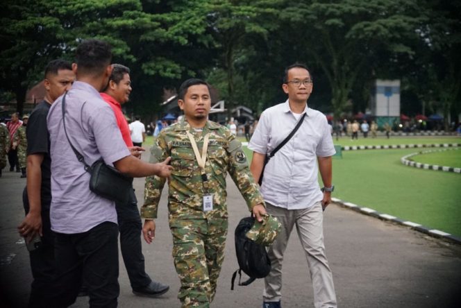 					Walikota Parepare, Tasming Hamid saat Hendak Memasuki Area Pelaksanaan Retreat di Magelang. (Foto: Ist/ Humas)