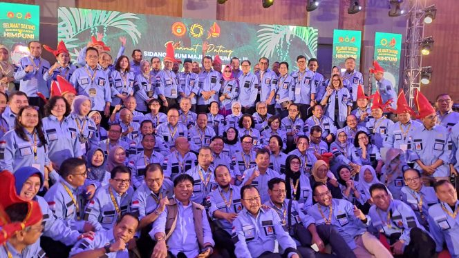 					Delegasi OA PTN se-Indonesia Puji IKA UNHAS di SUMU HIMPUNI ke III