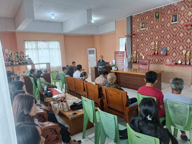 					Lapas Parepare Selenggarakan Pelayanan Ibadah Gereja untuk Warga Binaan