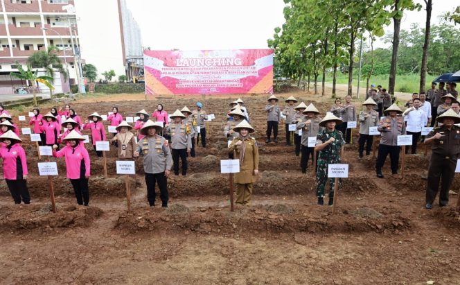 					Wagub Sulsel Apresiasi Program Pangan Lestari Polda Sulsel