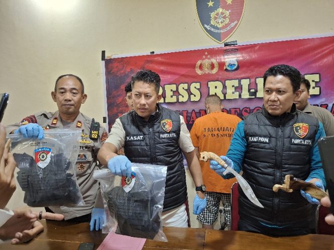 					Press Release Pengungkapan Kasus Pembunuhan di Sinjai Tengah. (Foto: Berita.News)