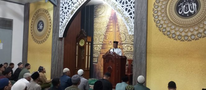 					Ceramah Ramadhan Kalapas Mut Zaini di Lapas Pontianak. (Foto: Istimewa)