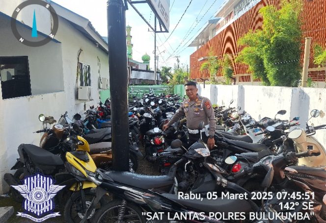 					Motor yang Diamankan di Tempat Pemyimpanan Barang Bukti di Satlantas Polres Bulukumba. (Foto: Istimewa)