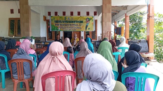 					Reses atau Temu Konstituen Anggota DPRD Sinjai Fraksi Golkar, Andi Rusmiati Rustham. (Foto: Istimewa)