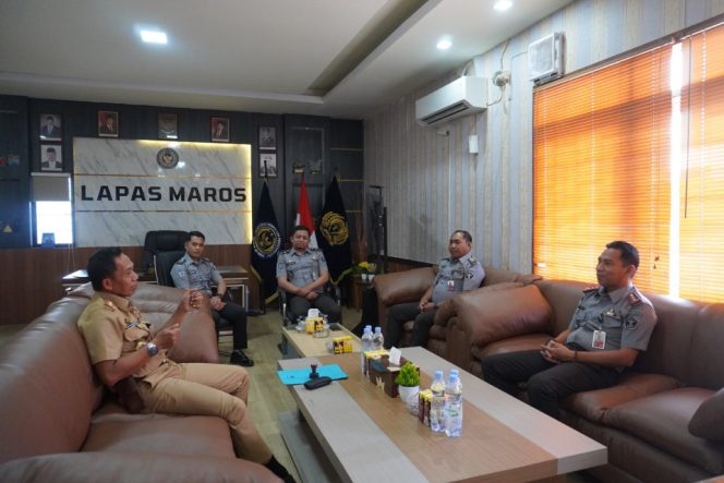 					Lapas Maros dan DLH Berkolaborasi, Warga Binaan Dapat Pelatihan Pengelolaan Lingkungan