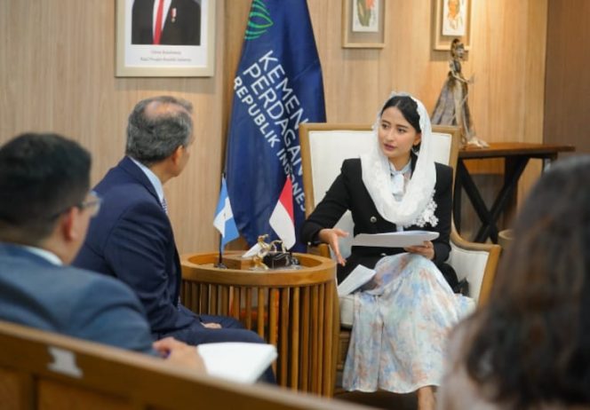 					Kunjungan Duta Besar Republik Guatemala untuk Indonesia, Maynor Jacobo Cuyun Salguero, di Kantor Kementerian Perdagangan. (Foto: Berita.News/ Ishak M)