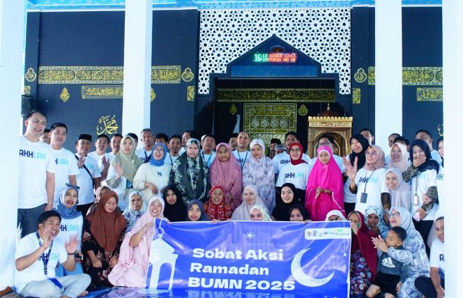 					Pegadaian Kanwil Makassar berbagi sembako di Sulbar (dok.)