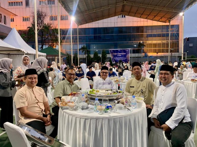 					Buka Puasa Bersama Dinas Energi Sumber Daya Mineral (ESDM) Sulsel dihadiri Sekretaris Daerah (Sekda) Provinsi Jufri Rahman (dok.)