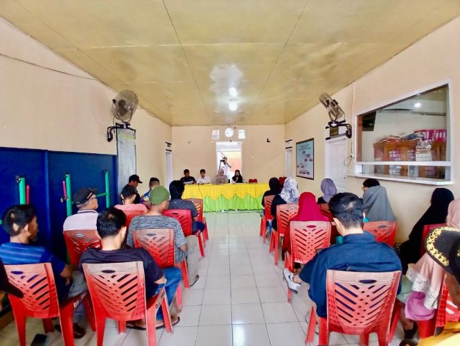 					DLHK Bulukumba Pertemuan Silaturahmi dan Dialog bersama warga Desa Darubiah, Kecamatan Bontobahari. (Foto: Ist/ Humas)