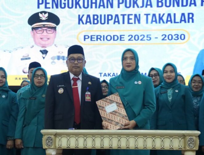 					Bupati Takalar Daeng Manye Lantik TP. PKK Kab. Takalar Masa Bakti 2025-2030