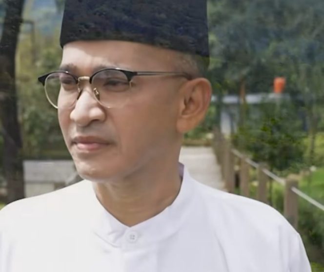 					Presenter Ruben Onsu usai Pindah Keyakinan Memeluk Agama Islam. (Foto: Instagram)