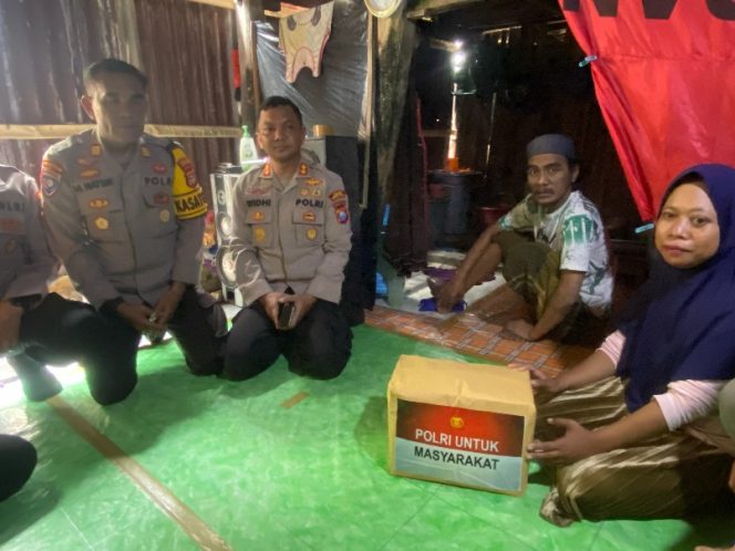 					Kapolres Jeneponto Kunjungi Warga Penderita Tumor Ganas, Salurkan Bantuan Sosial