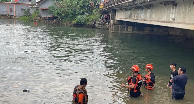 					Proses Pencarian oleh Tim SAR Gabungan. (Foto: Istimewa)