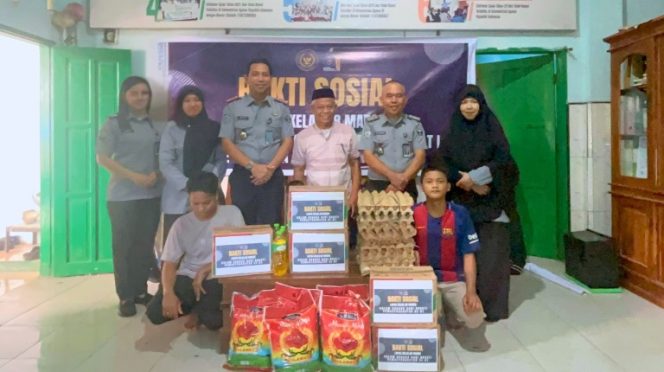 					Lapas Maroa Serahkan Bantuan Sosial ke Panti Asuhan. (Foto: Ist/ Humas)