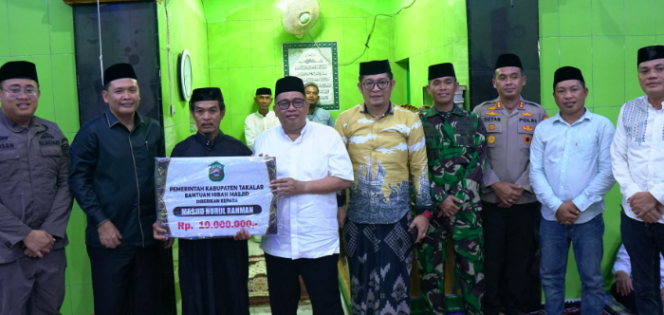					Safari Ramadhan di Desa Topejawa, Bupati Takalar Daeng Manye Tekankan Jaga Kebersihan dan Menjadikan Takalar BISA
