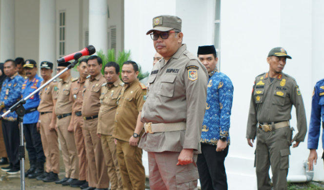 					Perdana, Bupati Takalar Daeng Manye Pimpin Apel Kesiapsiagaan Satpol PP, Damkar dan Penyelamatan Takalar