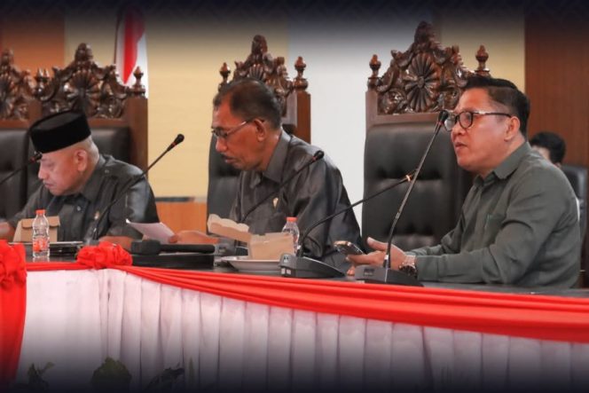 					Rapat Paripurna DPRD Bulukumba Terkait LKPJ Bupati Tahun Anggaran 2024. (Foto: Ist/ Humas)