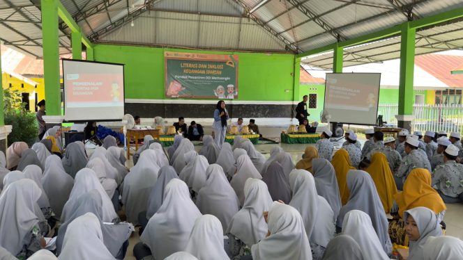 					OJK Edukasi Keuangan Masyarakat di 3 Daerah di Sulsel
