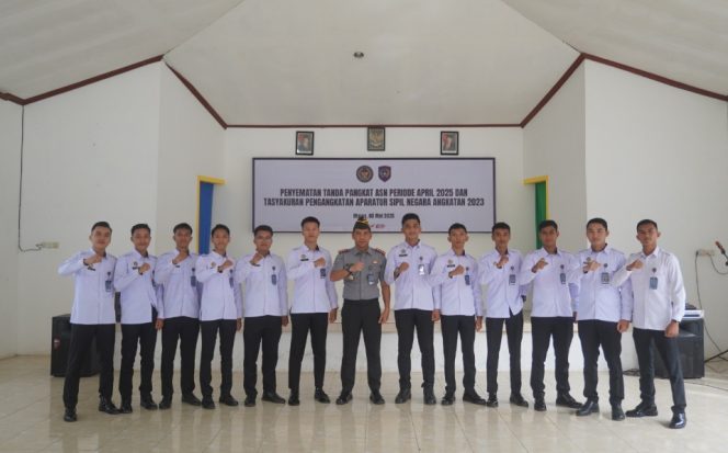 					Lapas Maros Gelar Tasyakuran Kenaikan Pangkat dan Pengangkatan 12 ASN Baru