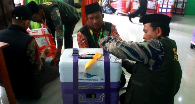 					Pengumpulan Koper Calon Jemaah Haji Parepare. (Foto: Berita.News/ Wahyu)