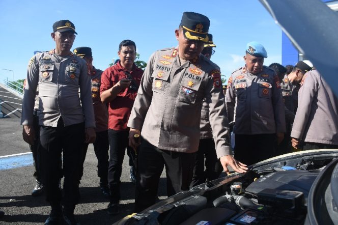 					Kapolres Bulukumba Cek Kendaran Dinas Personel. (Foto: Istimewa)
