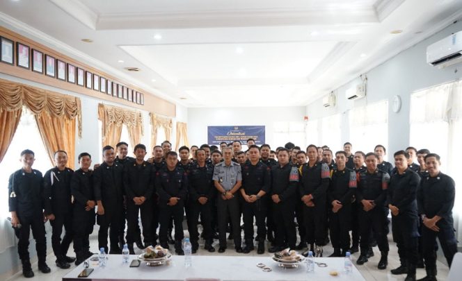 					Lapas Makassar Tingkatkan Keamanan, Gelar Pelatihan untuk Petugas Regu